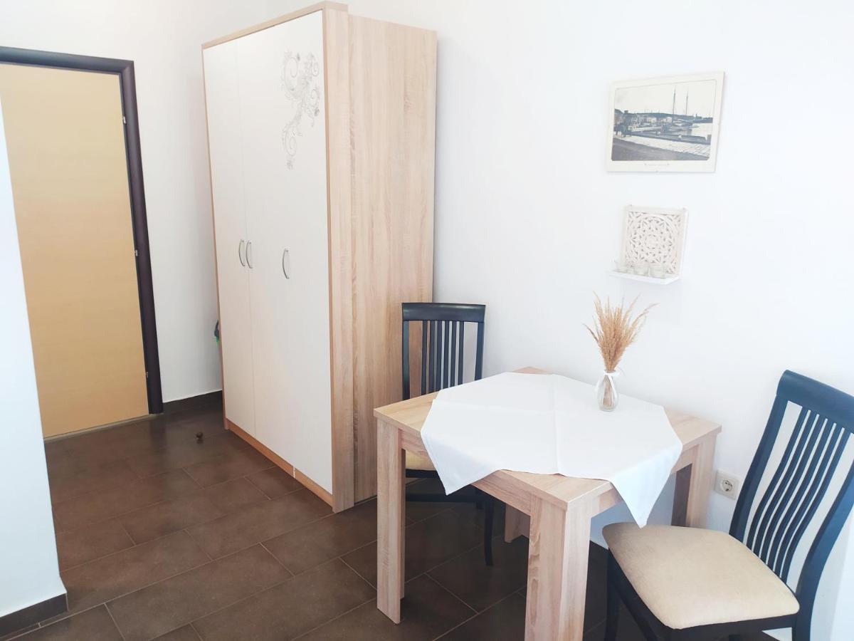 Apartments Antonio เซนญ์ ภายนอก รูปภาพ